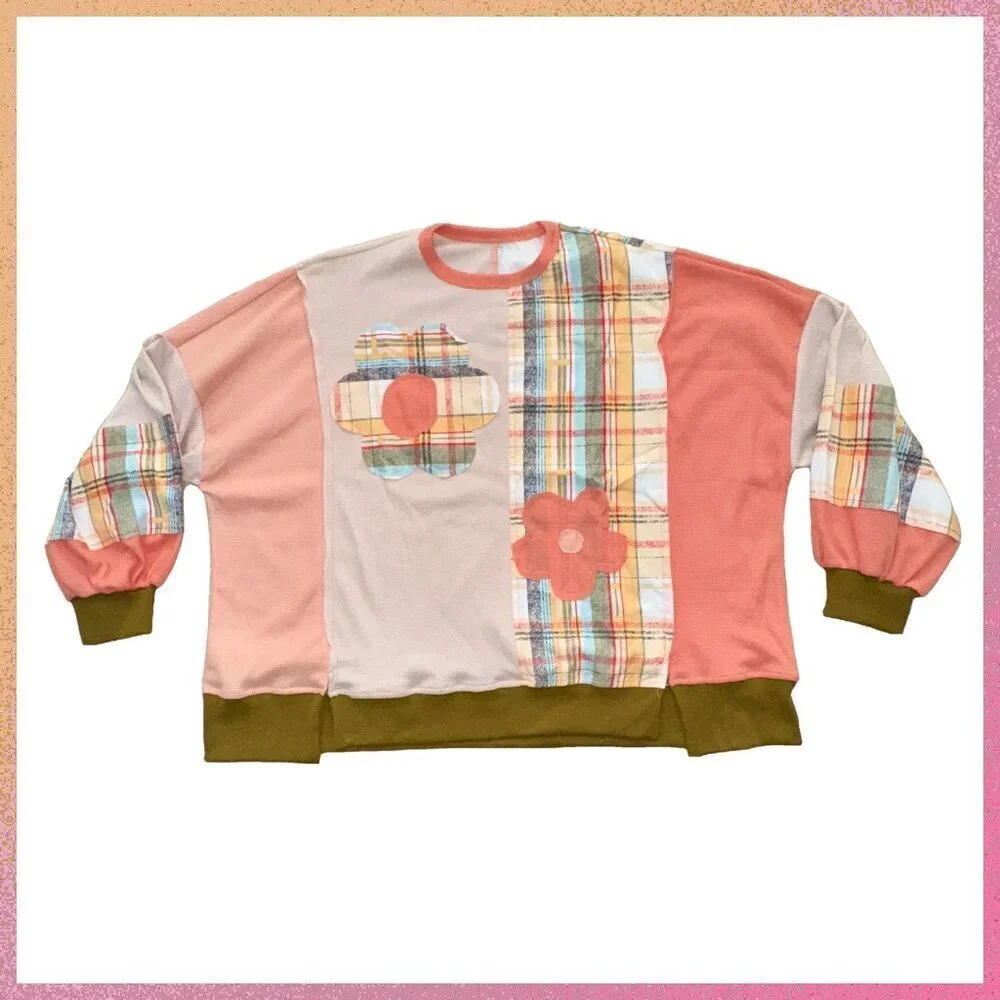 Appliqued Floral Lightweight Oversized Sweatshirt Size Large NWOT - Picture 7 of 16